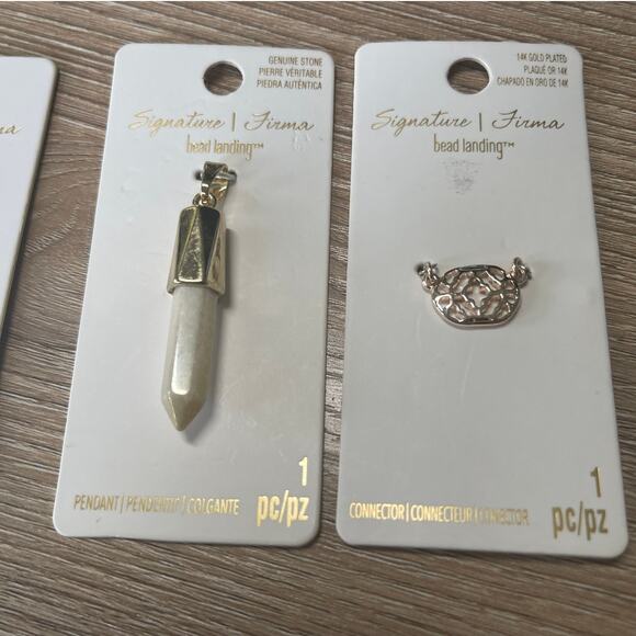 Signature bead landing Connectors 4 seperate pieces NEW - Picture 3 of 12